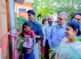 ලෝක ජනාවාස දිනය නිමිත්තෙන් මීගමුවේ පවුල් 6කට ස්ථිර හිසට සෙවණක්... 